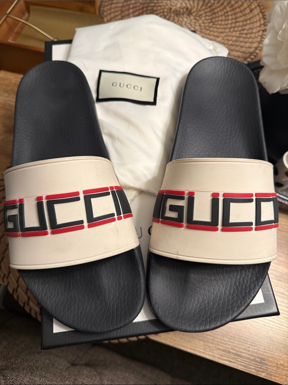 Gucci Mens slides